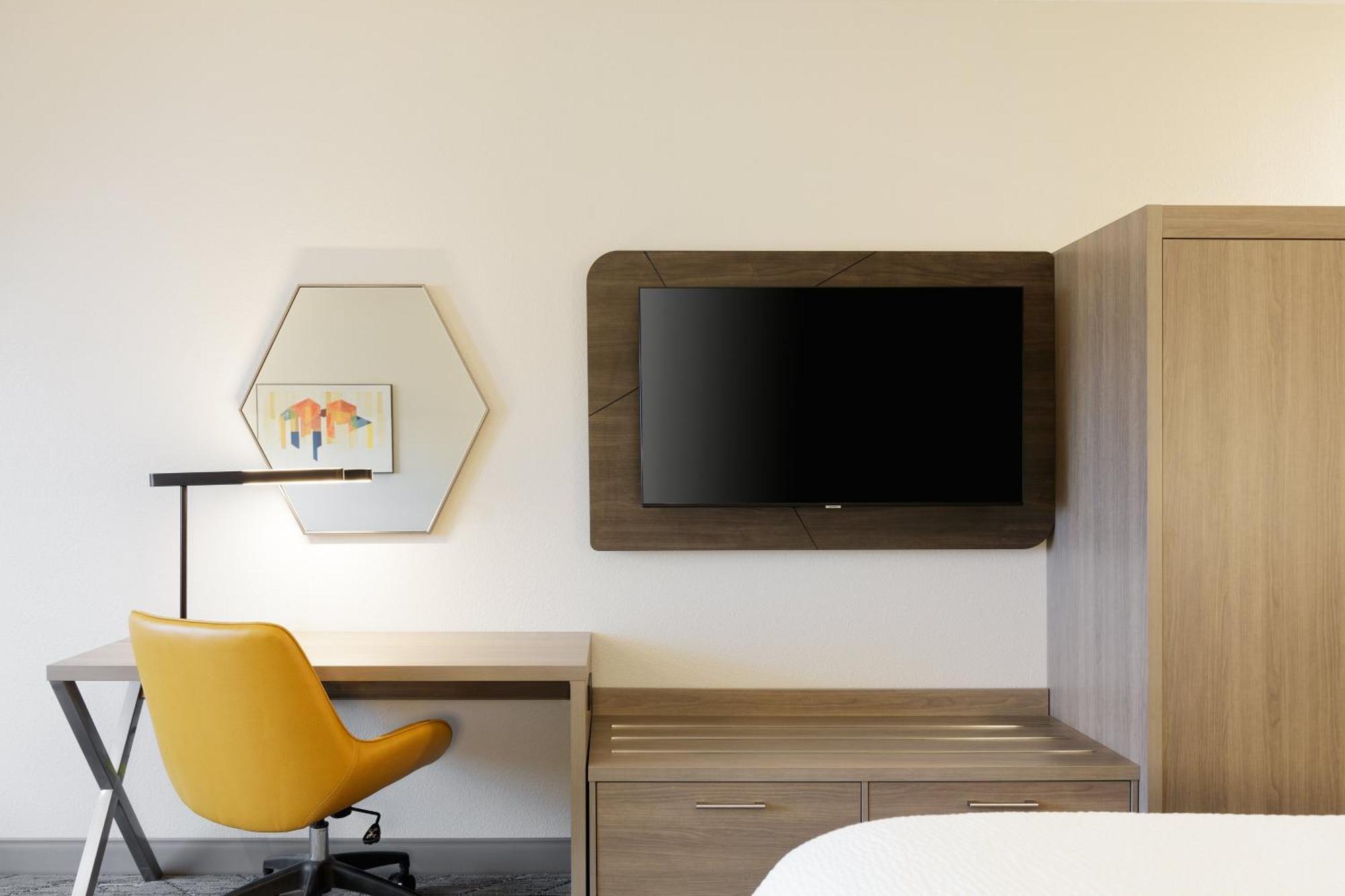 Holiday Inn Express Toledo North By Ihg Exteriör bild