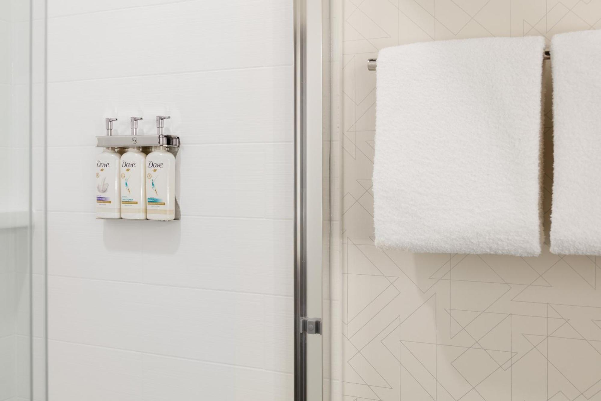 Holiday Inn Express Toledo North By Ihg Exteriör bild