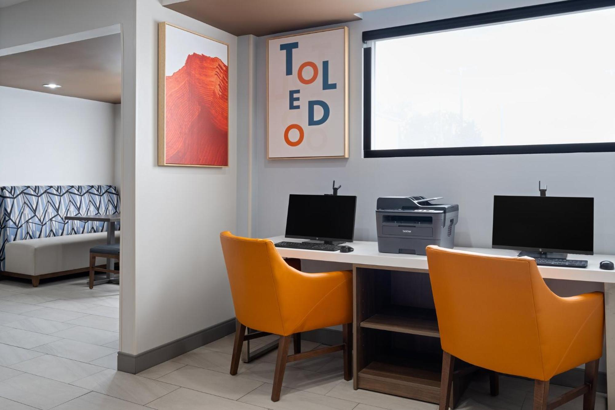Holiday Inn Express Toledo North By Ihg Exteriör bild