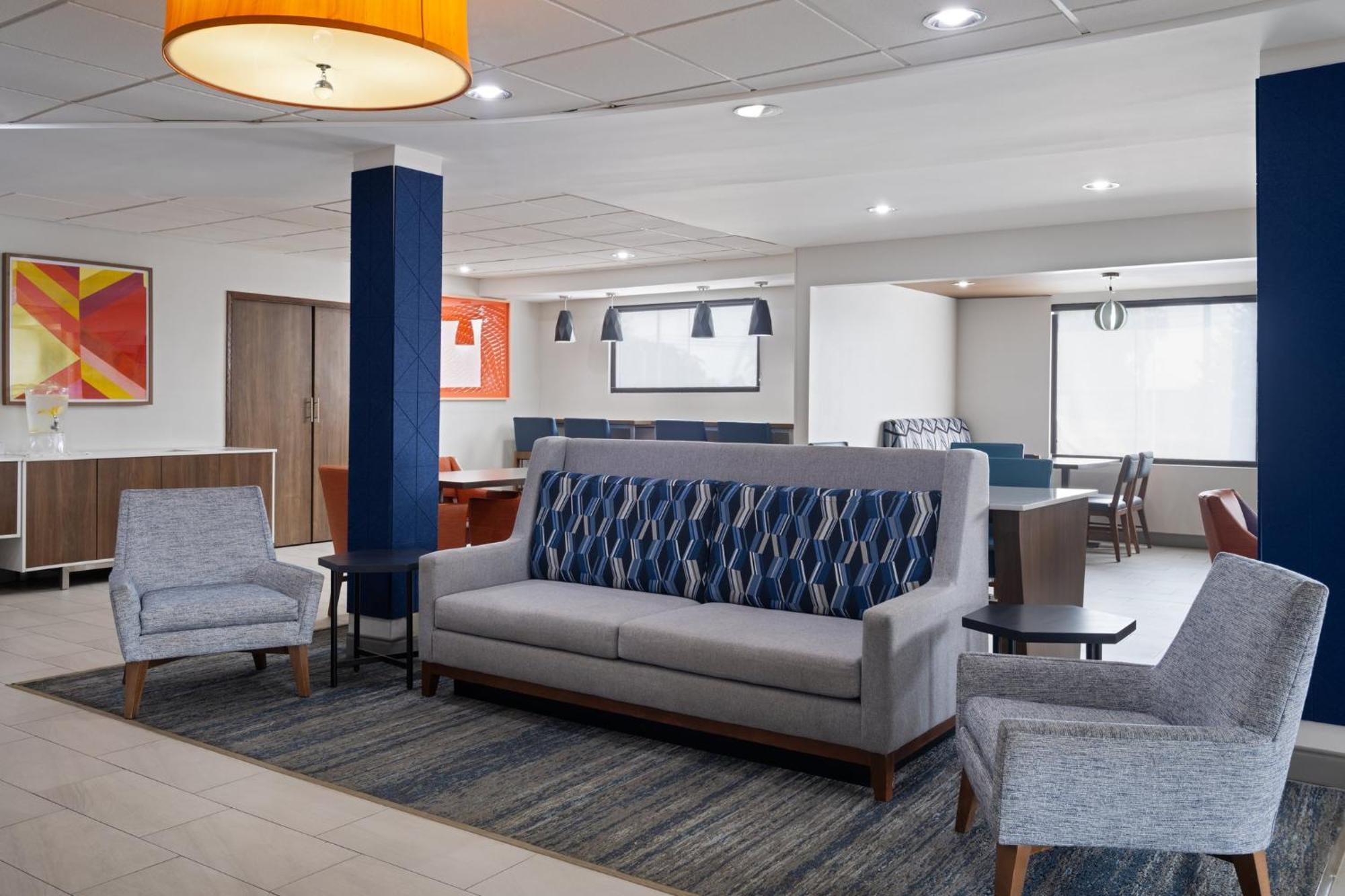 Holiday Inn Express Toledo North By Ihg Exteriör bild