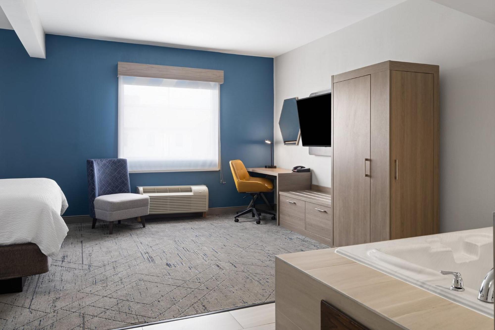 Holiday Inn Express Toledo North By Ihg Exteriör bild